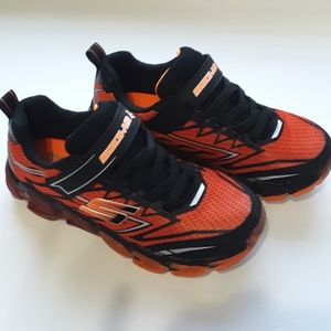 Worn Once-Sketchers-Air 4 Kids Tennis Shoes